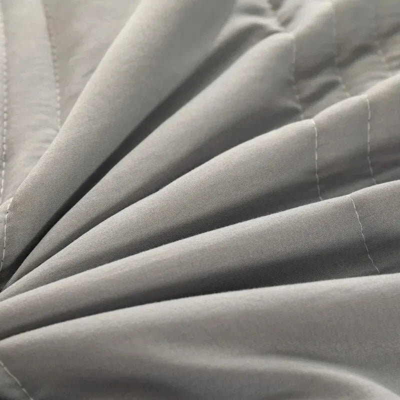 Lightweight Summer Cooling Comforter – Skin-Friendly Air Conditioning Blanket with Soft Fiber Fill