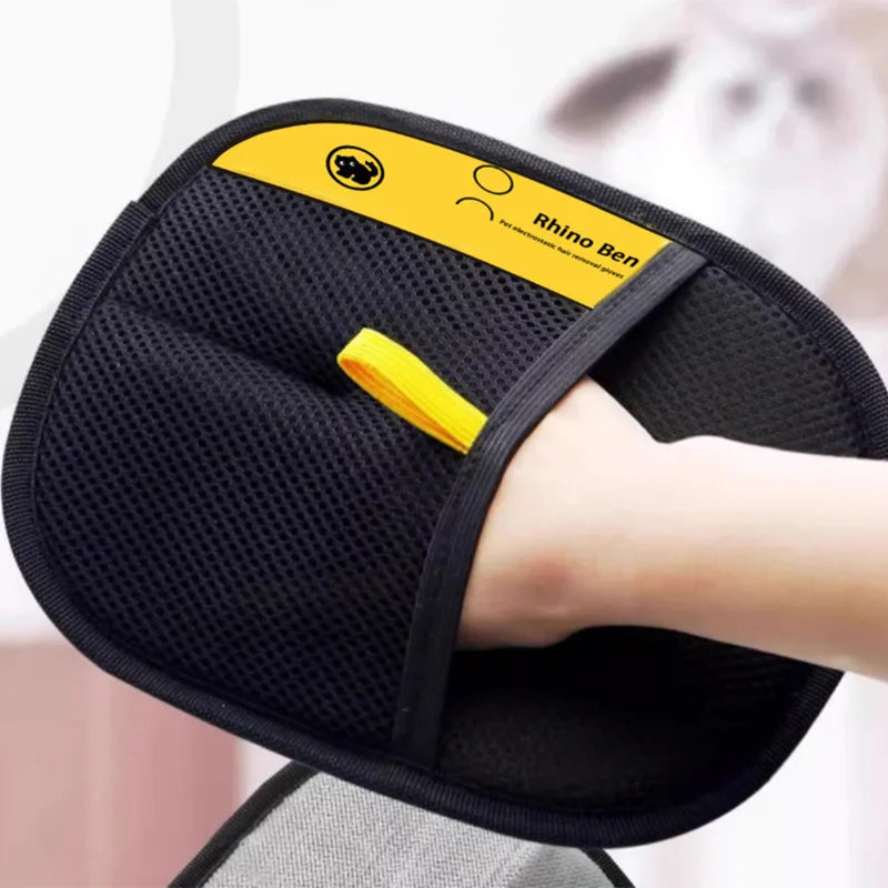 Multi-Functional Pet Hair Removal Glove – Gentle Grooming for Happy Pets