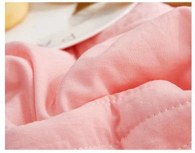 Lightweight Summer Cooling Comforter – Skin-Friendly Air Conditioning Blanket with Soft Fiber Fill