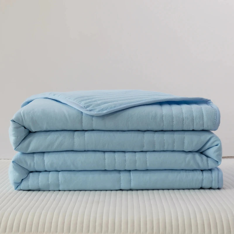 Lightweight Summer Cooling Comforter – Skin-Friendly Air Conditioning Blanket with Soft Fiber Fill